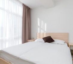 4-местные апартаменты с отдельной спальней и балконом (#52) в Geo Apart