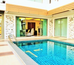Вилла с 3 комнатами в Chalong Miracle Lakeview Resort & Spa