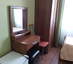 Двухместный номер стандарт с удобствами в Никита