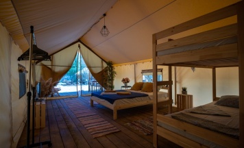 Четырёхместный номер Standard в Гости