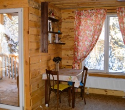 Дом в Евразия