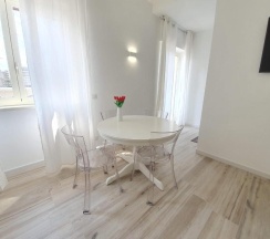 Апартаменты c 1 комнатой в 2b Home - Bari Centro