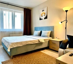 Апартаменты c 1 комнатой с балконом в Fresh Room на улице Маршала Устинова 3