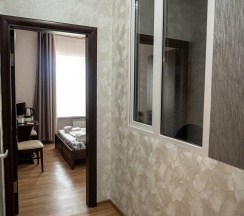 Стандарт двухкомнатный четырехместный в Lucky House
