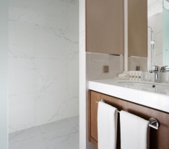 Двухместный номер Classic с видом на горы двуспальная кровать в Swissotel Wellness Resort Alatau Almaty