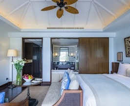 Люкс с бассейном с 2 комнатами в Anantara Layan Phuket Resort