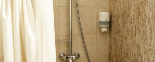 "Бизнес Стандарт"с ( 1-й двухспальной кроватью) в Business Hotel