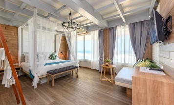 Номер Standard с видом на море в Maldives Beach Resort