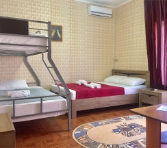 Семейный Четырёхместный в Ленарт