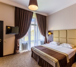 Полулюкс с балконом в Благодать