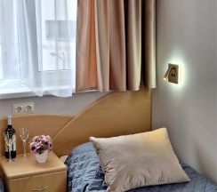 «КОМФОРТ» 14 НОМЕР С РАЗДЕЛЬНЫМИ КРОВАТЯМИ в Цитрус