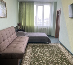 3-местный номер стандарт с 1 односпальной и 1 двуспальной кроватью (302,303) в Гармония