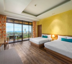 Номер семейный с видом на море в Karon Phunaka Resort