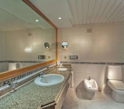 Двухместный номер Deluxe с видом на море двуспальная кровать в Pickalbatros Golf Beach Resort