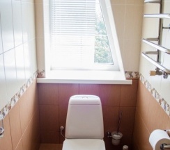 34 - Двухместный мансардный номер с боковым видом на море в Азов Инн