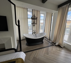 Люкс (2й корпус) в Dibhotel&SPA