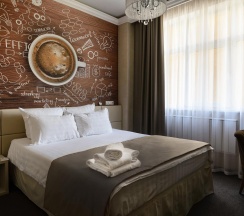 Комната улучшенная с 1 двуспальной кроватью в Hotel design style