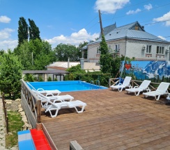 Трехместный номер в Эдем