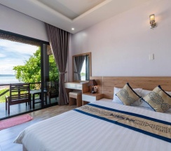 Бунгало рядом с пляжем в Mai Phuong Resort Phu Quoc