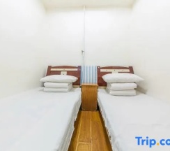 Двухместный номер Standard двуспальная кровать в Shun Feng Yuan Hostel