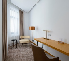 Делюкс c кроватями Twin с видом во двор в DoubleTree Moscow Arbat