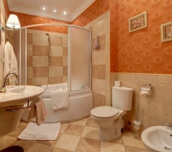 Номер класса Люкс с джакузи в Green hotel