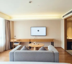 Двухместный номер Business (двуспальная кровать) в JI Hotel Lujiazui Babaiban