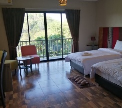 Двухместный номер Classic с балконом 2 отдельные кровати в Thanburi Resort