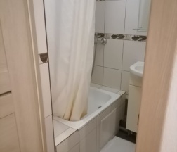 полулюкс в Ларионов