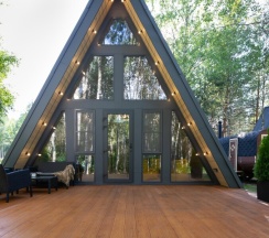 A-Frame № 2 (оснащение дома, стоимость купели и бани см. Подробнее) в Les holidays