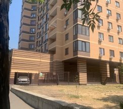 Квартира в Апартаменты на Варфоломеева 222А/108А