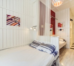 Стандартный трехместный с душем (3 этаж) в Аврора на Почтамтской