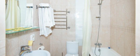 Номер улучшенный №210 в Hotel central