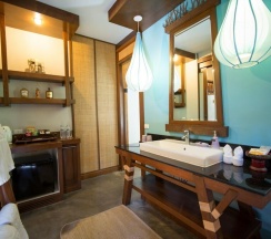 Люкс с видом на бассейн в Sibsan Resort & Spa Maeteang