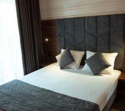 Люкс с балконом в Изба