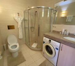 Номер Deluxe в ATB Grand hotel