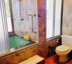 Двухместный люкс Cliff Beach Poolside двуспальная кровать в Birds and Bees Resort