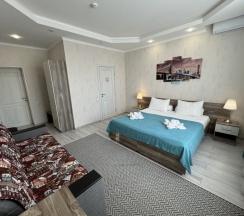Улучшенный стандарт DBL с видом на город / Superior standard double room whine city view в Виват