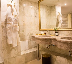 Стандарт с двуспальной кроватью в The Rooms Boutique Hotel