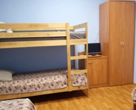 Четырёхместный номер Tourist в Зима