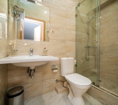Двухместный комфорт  "Мансарда" в Blue Marlin Hotel