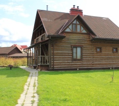 Двухместный номер с раздельными кроватями в деревянном коттедже в Колыба