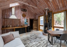 БАРНХАУС №12 ( ДО 4 ГОСТЕЙ ) в Berloga Country Resort
