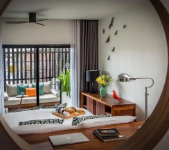 Двухместный номер Deluxe Kingfisher двуспальная кровать в The Aviary Hotel