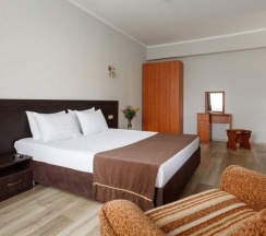 Люкс Двухуровневый в Pontos family resort Vesta