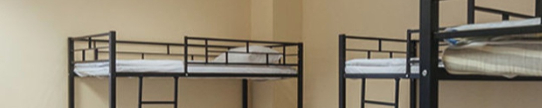 Номер эконом стандарт с 8 односпальными кроватями в Формула