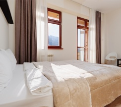 Семейные апартаменты 45 в Панорама парк