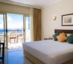 Двухместный номер Standard с видом на море 2 отдельные кровати в Курортный отель Grand Oasis Resort
