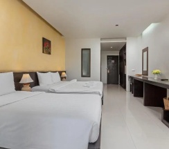 Двухместный номер Deluxe с видом на город (2 отдельные кровати) в Phuketa Hotel Phuket Town