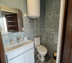 Пятиместное шале рядом с пляжем в Отель BlackSeaHotel Ldzaa